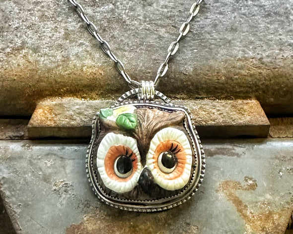Cute Vintage Owl Face #1