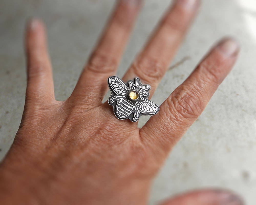 Honeybee Ring