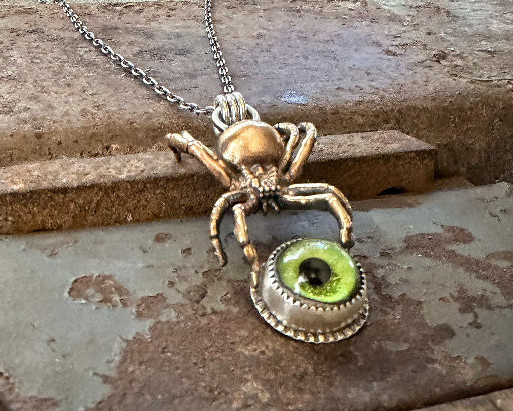 Bronze Black Widow