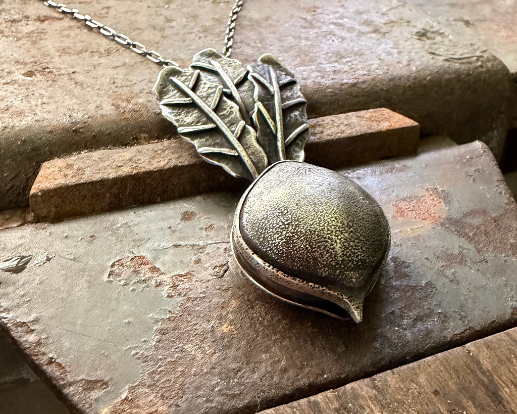 Sterling Silver Beet Locket