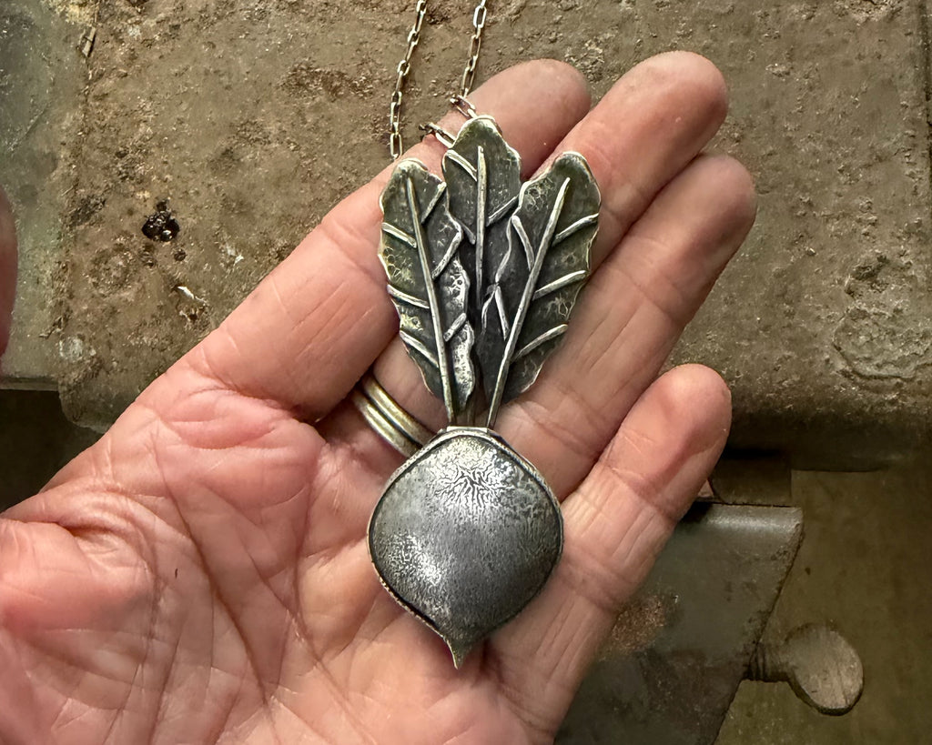 Sterling Silver Beet Locket