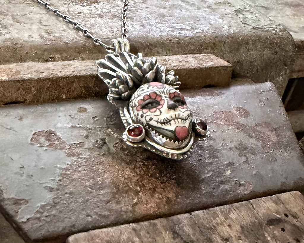 Catrina with Garnets