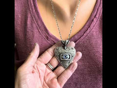 Sacred Heart Brooch/Necklace