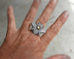 Honeybee Ring