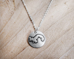 Tiny Panama Necklace